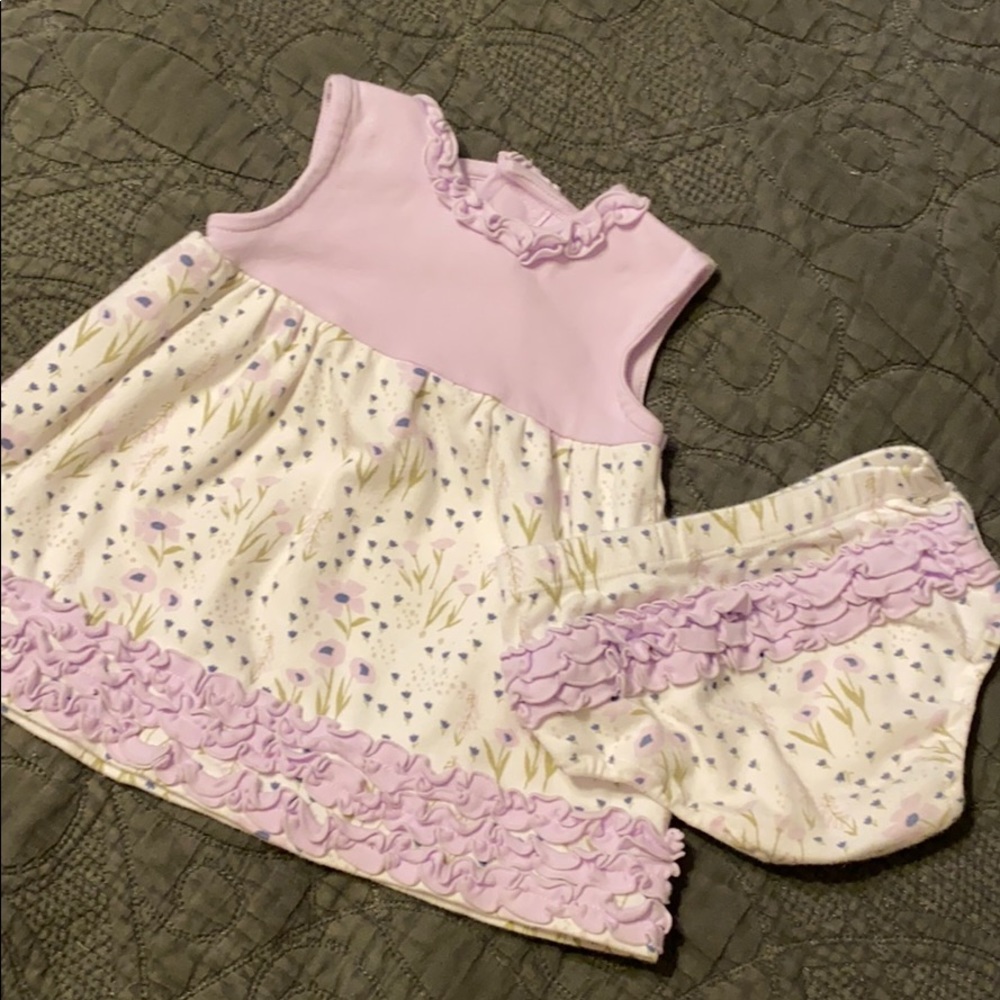 Magnetic dress & bloomer set
